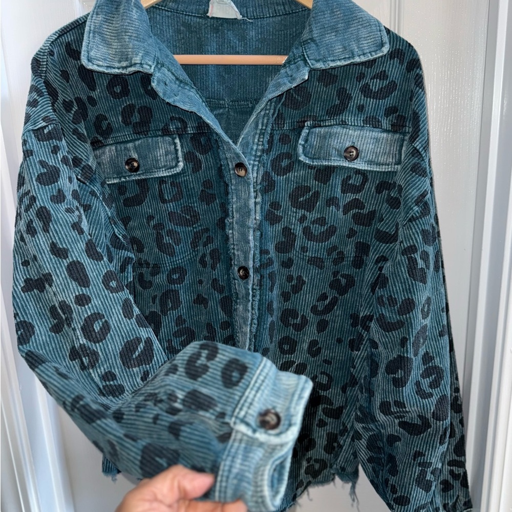 Vintage Bibi Washed Leopard Corduroy Button up Jacket Womens L Raw Hem Boho Blue - Picture 5 of 11